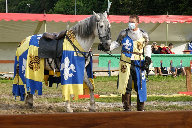 默打破传统 默打破传统